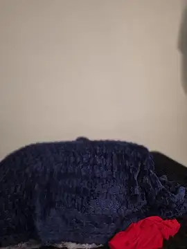 77Neferkitty77 即時 XXX 聊天