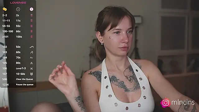 mel_collins' Live XXX Chat