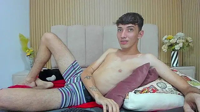 MichaelVasquex 网络视讯表演