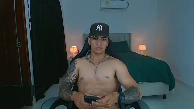 Mrbig_maximon Webbikameraesitys