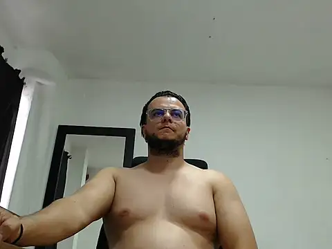 cloudsxxx live XXX chat