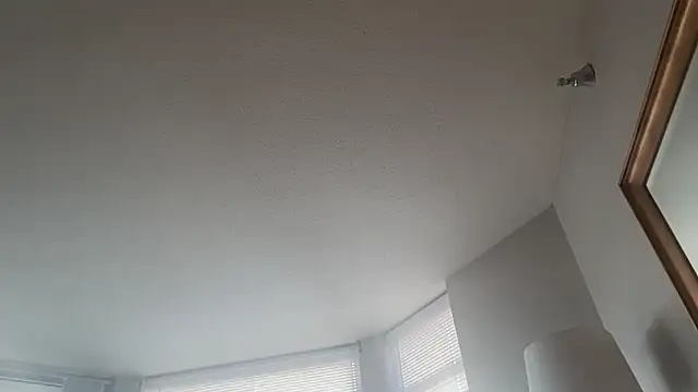 Онлайн чат bubblebuttblondeboy