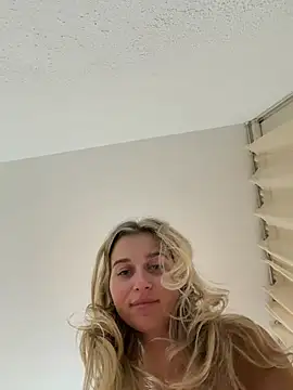 MilanaTaylor Chat XXX in diretta
