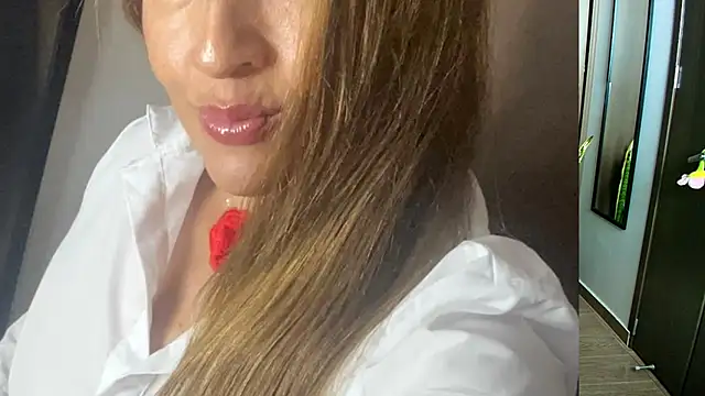 צ'אט XXX בשידור חי של valeria_teiku