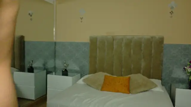 Derek_Sinn Pertunjukan Webcam
