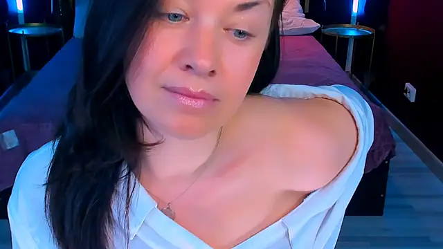 AnaMills Chat XXX in diretta