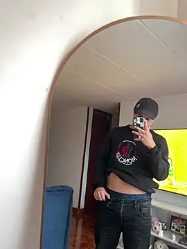 Pokazy przed kamerką – andresmahecha777