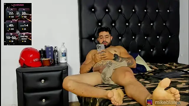 Chatroom XXX en direct de mikeblaree