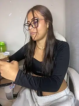 XXX chat uživo modela Cloe_pink1