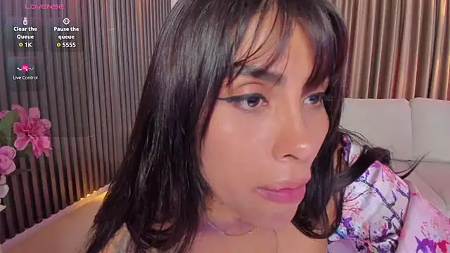 Sarah_Stone_のライブXXXチャット