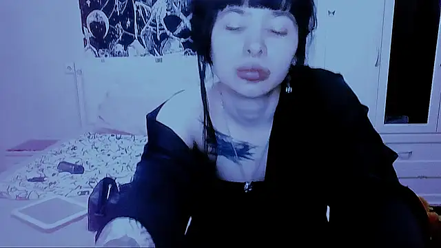 AllisonDeetz's Live XXX Chat
