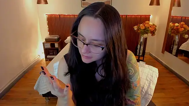 KatherineBond's Live XXX Chat