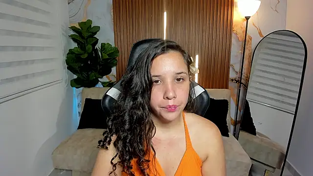 Ela_Maxwell_ Live Chatraum