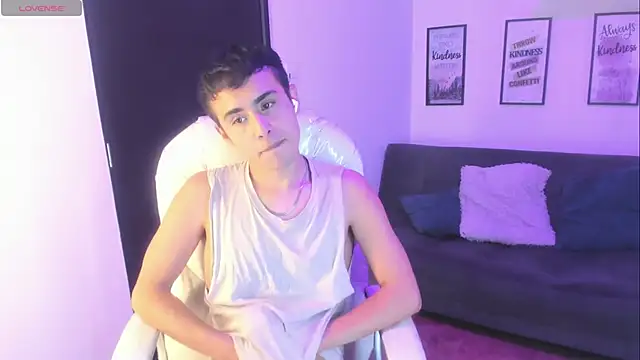 Nyko_ds Live XXX-Chat