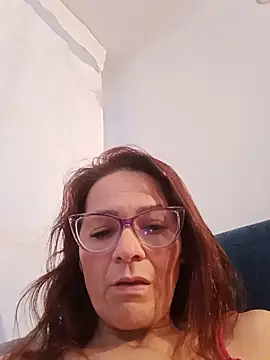 XXX chat uživo modela Dannial51