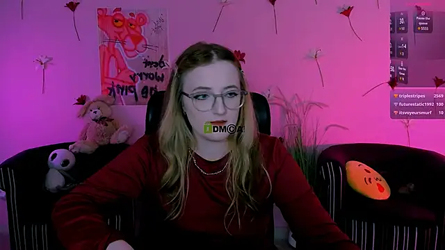 luna_berryy Adlı Modelin Canlı XXX Sohbeti