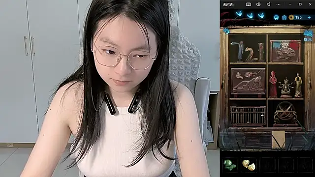 Erya-369 在線直播表演