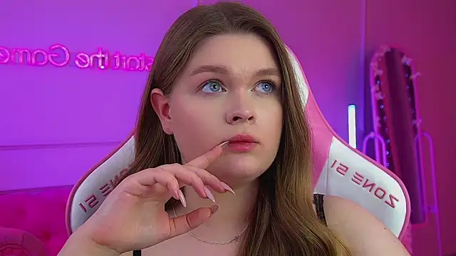 CrystalLyons Chat XXX in diretta