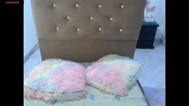 adara_cute_69 现场XXX聊天