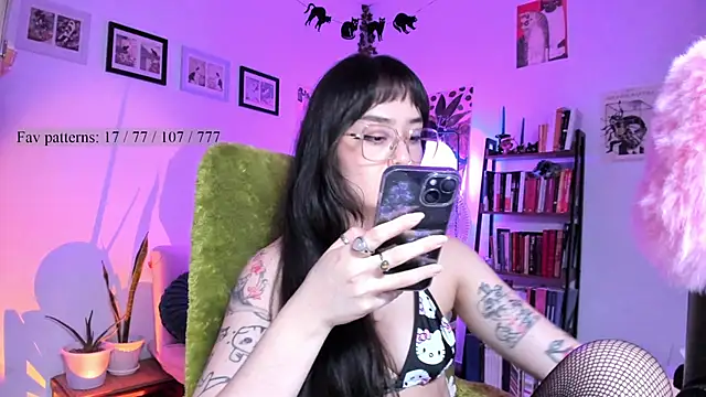 _Insomnia__ Chat XXX live