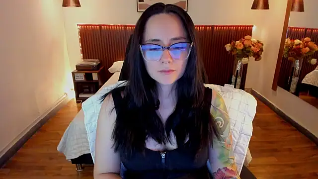 Chat XXX ao vivo de KatherineBond