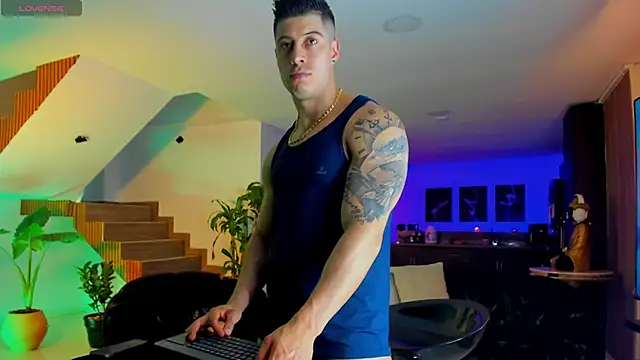 Вебкам-шоу lukas_green11