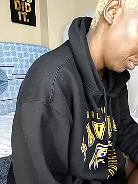 XXX chat uživo modela SquirtQueen16