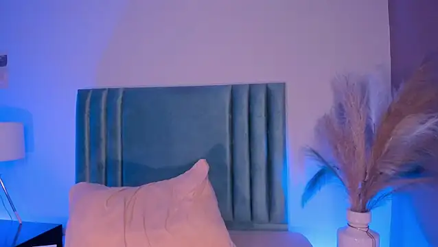 KatherinSky Adlı Modelin Canlı XXX Sohbeti