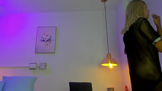 Kimberlyy- Webcam-Show