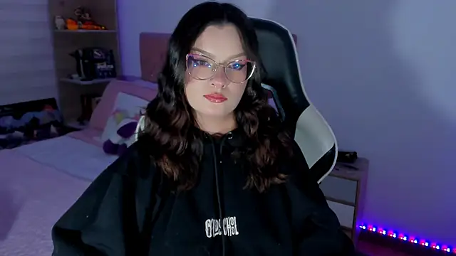 OphelianaRose33's Live XXX Chat