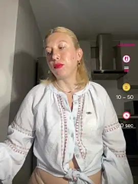 Kittie_Valentine – Live XXX-chat