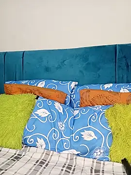 SweetSlenderChoc Adlı Modelin Canlı XXX Sohbeti
