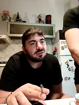 Chat XXX ao vivo de bear_skinny