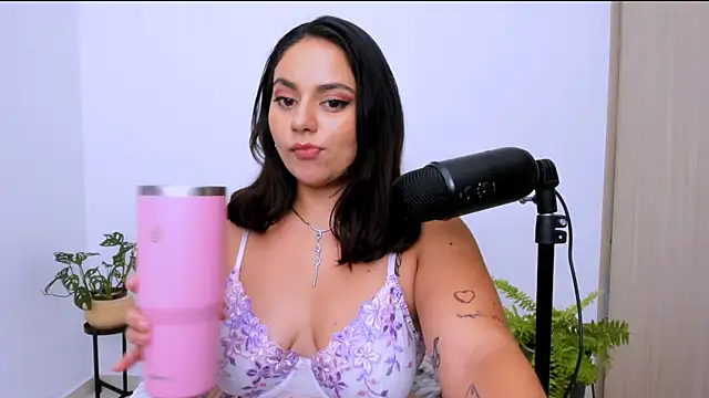 XXX chat uživo modela susy_angel