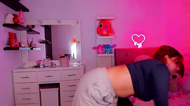 XXX chat uživo modela Vannessa__Shy