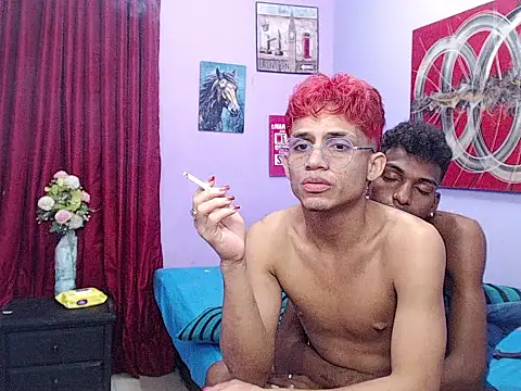 Webkamerová show horny_black_