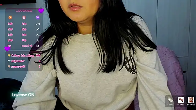 XXX chat uživo modela ViolettaKai