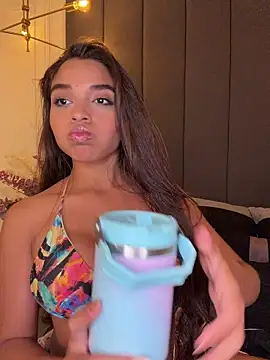 AnnyVega__'s Live XXX Chat