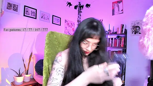 _Insomnia__'s Live XXX Chat