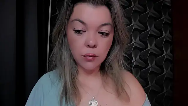 Chat XXX ao vivo de TheDomme