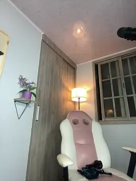 Chat +18 de Vanesa_novvoa ao vivo