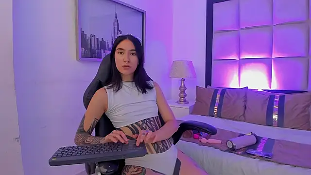 MeganPresleyy Chat XXX in diretta