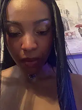 Queenkimi777's Webcam Show