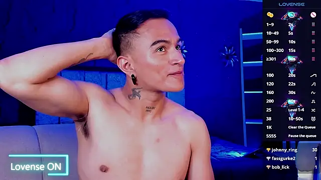 دردشة LiamDeep الجنسية المباشرة
