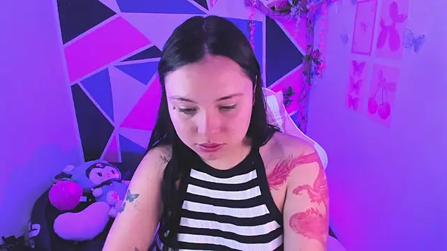 Chat XXX ao vivo de little_emma0