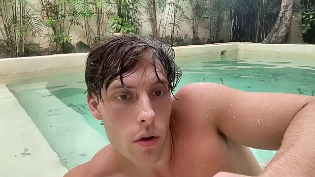 alex_isliveeのライブXXXチャット