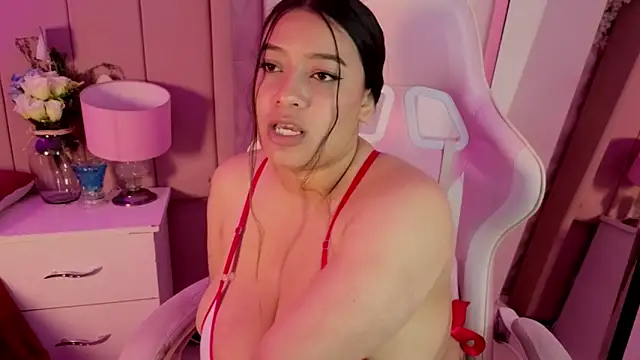 MollyBigBoobs12のライブXXXチャット