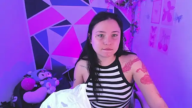 Chat +18 de little_emma0 ao vivo