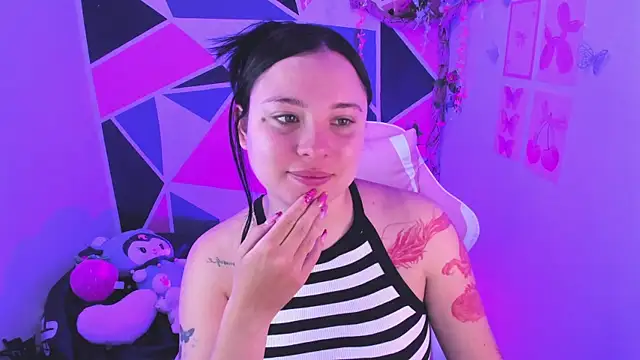 little_emma0 live XXX chat