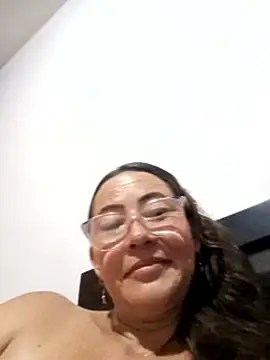 Salome_69 Adlı Modelin Canlı XXX Sohbeti